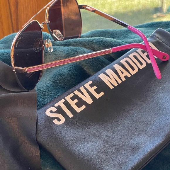 STEVE MADDEN Sunglasses In Visage 63-16-150 main image 6